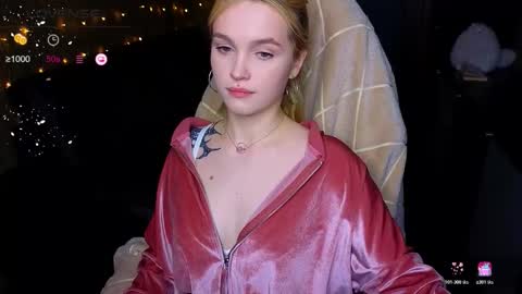 Sue online show from October 2025 08:44:02 PM