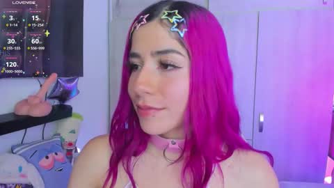 Snapshot of cute_sweetmontt chatting on September 2025 07:24:02 PM katalinda montt online show from September 2025 07:24:02 PM