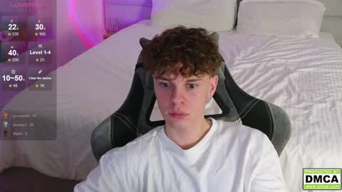 Snapshot of cute_thomas chatting on December 2024 11:10:01 PM Thomas - online show from December 2024 11:10:01 PM