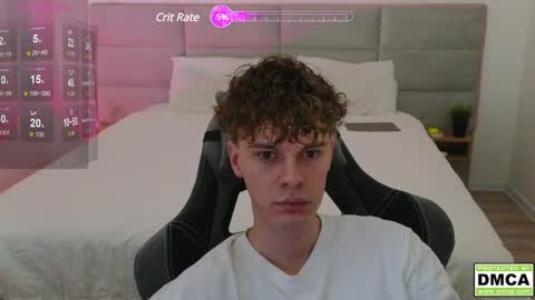 Snapshot of cute_thomas chatting on December 2024 03:25:02 AM Thomas - online show from December 2024 03:25:02 AM