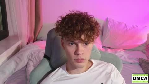 Snapshot of cute_thomas chatting on October 2025 10:08:02 PM Thomas - online show from October 2025 10:08:02 PM