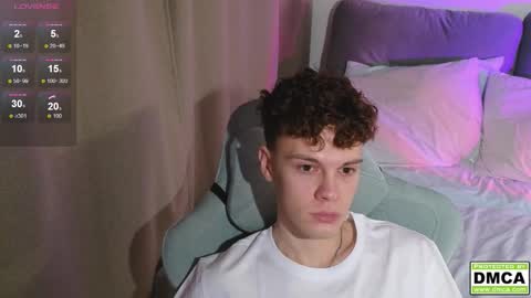 Snapshot of cute_thomas chatting on December 2025 03:39:01 PM Thomas - online show from December 2025 03:39:01 PM