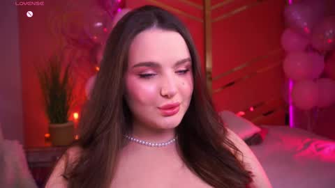 Amber online show from February 2025 10:25:01 PM