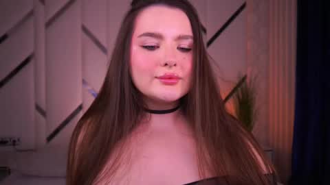 Amber online show from March 2025 03:18:02 AM