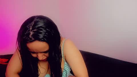 Andrea online show from June 2026 03:40:01 AM