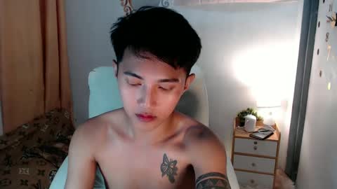 Snapshot of cuteasiancock98 chatting on February 2025 01:46:02 AM Steph online show from February 2025 01:46:02 AM