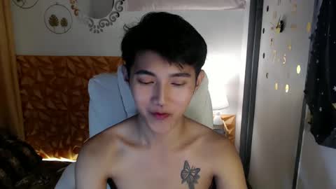 Snapshot of cuteasiancock98 chatting on February 2025 05:12:02 AM Steph online show from February 2025 05:12:02 AM