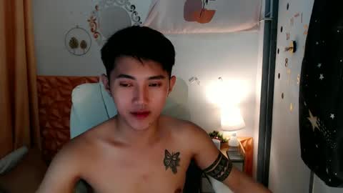 Snapshot of cuteasiancock98 chatting on March 2025 12:42:01 AM Steph online show from March 2025 12:42:01 AM
