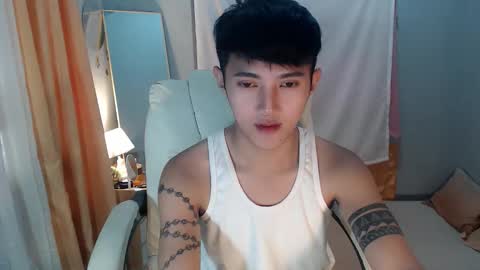 Snapshot of cuteasiancock98 chatting on November 2025 12:21:02 AM Steph online show from November 2025 12:21:02 AM