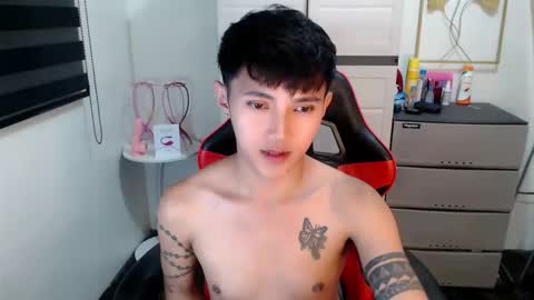 Snapshot of cuteasiancock98 chatting on March 2026 12:56:02 PM Steph online show from March 2026 12:56:02 PM