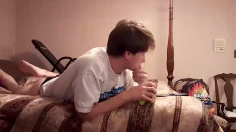 Snapshot of cuteboii29 chatting on February 2025 03:01:02 AM cuteboii29 online show from February 2025 03:01:02 AM