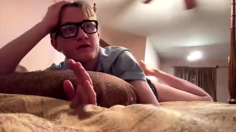 Snapshot of cuteboii29 chatting on December 2025 05:38:02 AM cuteboii29 online show from December 2025 05:38:02 AM