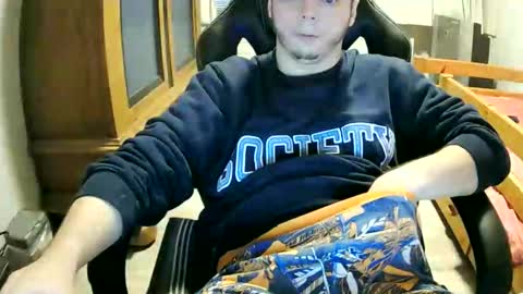 Snapshot of cuteboy090 chatting on October 2025 01:44:01 PM Cuteboy090 online show from October 2025 01:44:01 PM