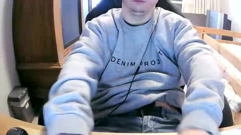 Cuteboy090 online show from April 2026 09:54:01 AM