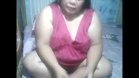 Snapshot of cutechubbyasian chatting on April 2026 11:29:01 AM cutechubbyasian online show from April 2026 11:29:01 AM