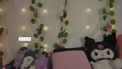 Snapshot of cutee_andrea chatting on June 2026 02:45:02 AM Andrea 3 online show from June 2026 02:45:02 AM