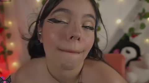 Snapshot of cutee_andrea chatting on July 2026 02:14:01 AM Andrea 3 online show from July 2026 02:14:01 AM