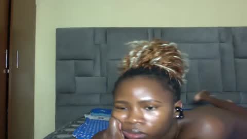 Snapshot of cuteebony16 chatting on July 2026 02:41:01 PM tawi online show from July 2026 02:41:01 PM