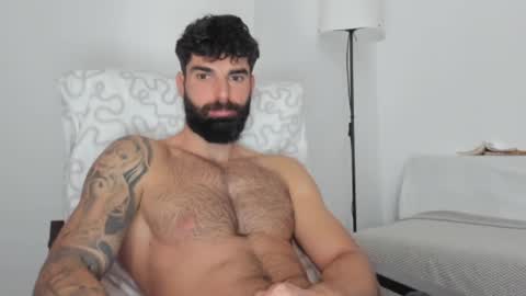 Snapshot of cuteeboy chatting on February 2025 06:53:02 AM cuteeboy online show from February 2025 06:53:02 AM