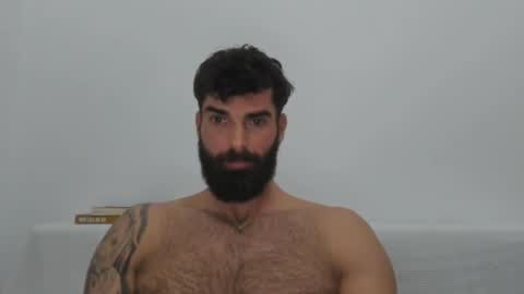 Snapshot of cuteeboy chatting on February 2025 05:18:02 PM cuteeboy online show from February 2025 05:18:02 PM