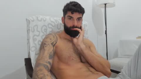 Snapshot of cuteeboy chatting on March 2025 10:16:02 PM cuteeboy online show from March 2025 10:16:02 PM