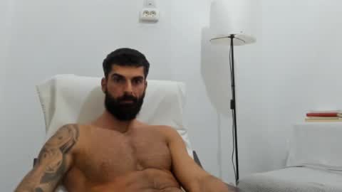 Snapshot of cuteeboy chatting on October 2025 06:06:02 PM cuteeboy online show from October 2025 06:06:02 PM