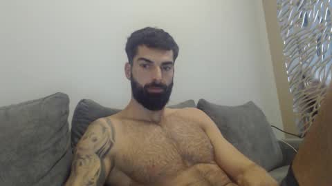 Snapshot of cuteeboy chatting on November 2025 05:50:02 AM cuteeboy online show from November 2025 05:50:02 AM