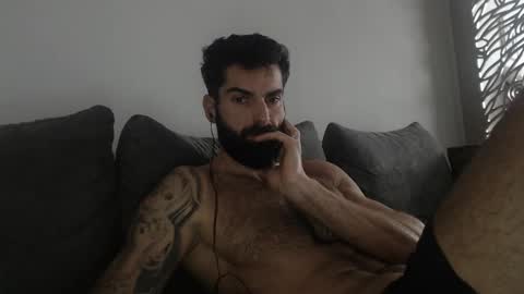 Snapshot of cuteeboy chatting on November 2025 08:42:01 AM cuteeboy online show from November 2025 08:42:01 AM