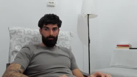 cuteeboy online show from February 2026 03:08:01 PM