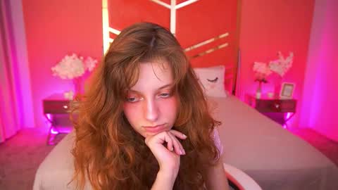 Foxy online show from November 2025 03:01:02 PM