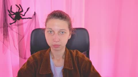 Elli online show from November 2025 10:50:02 AM