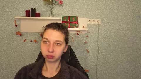 Elli online show from December 2025 05:23:01 AM