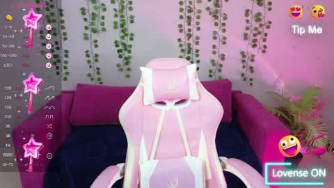 Amyy online show from April 2026 01:05:02 AM