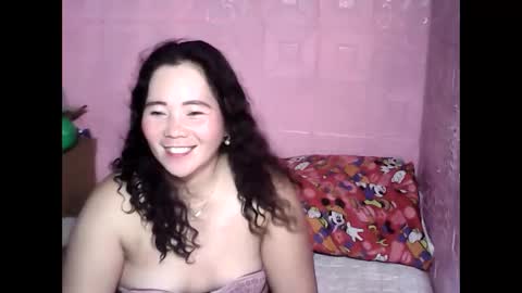 Snapshot of cutehornymom chatting on September 2025 01:44:02 PM cutehornymom online show from September 2025 01:44:02 PM