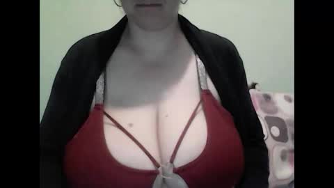 Snapshot of cutejessytom chatting on January 2026 07:01:02 AM Jessy online show from January 2026 07:01:02 AM