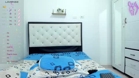 cutelatinax Twtter  Onlyfns online show from February 2025 03:39:02 PM