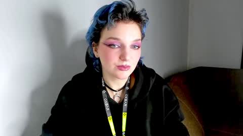 Snapshot of cutemetalgoddess chatting on December 2024 12:25:01 AM Alice online show from December 2024 12:25:01 AM