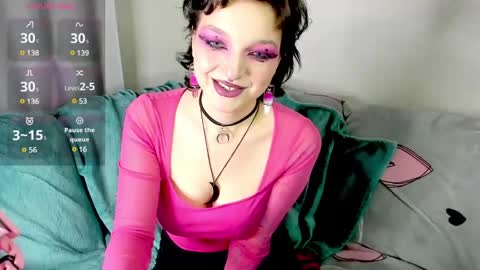 Snapshot of cutemetalgoddess chatting on March 2025 11:49:02 PM Alice online show from March 2025 11:49:02 PM