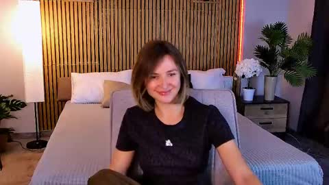 Snapshot of cutemirage chatting on June 2026 02:55:01 PM cutemirage online show from June 2026 02:55:01 PM