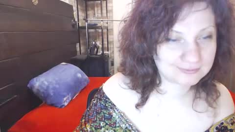 Snapshot of cutemoan chatting on February 2026 10:38:02 PM Rita online show from February 2026 10:38:02 PM