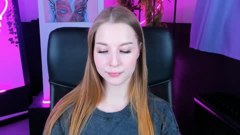 Rina online show from December 2024 01:33:01 PM