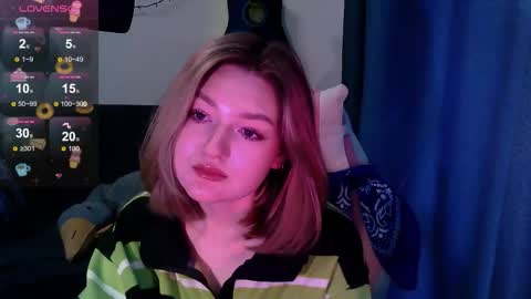 Snapshot of cutepie33 chatting on September 2025 09:31:01 AM cutepie33 online show from September 2025 09:31:01 AM