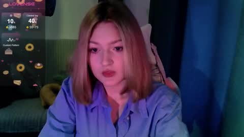 Snapshot of cutepie33 chatting on October 2025 09:29:02 AM cutepie33 online show from October 2025 09:29:02 AM