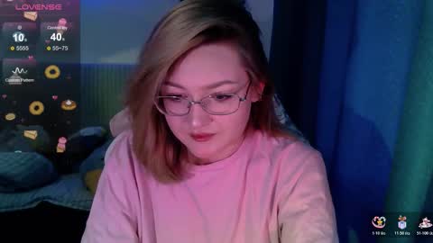 Snapshot of cutepie33 chatting on October 2025 06:30:01 AM cutepie33 online show from October 2025 06:30:01 AM