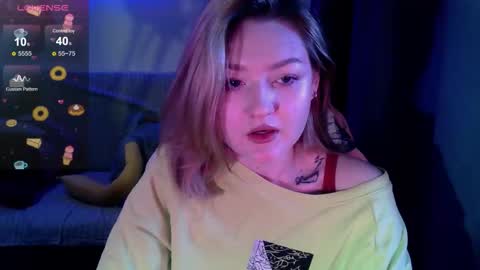 Snapshot of cutepie33 chatting on October 2025 06:39:02 AM cutepie33 online show from October 2025 06:39:02 AM