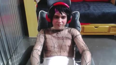 Snapshot of cutest_princess chatting on April 2026 01:28:02 AM cutest_princess online show from April 2026 01:28:02 AM