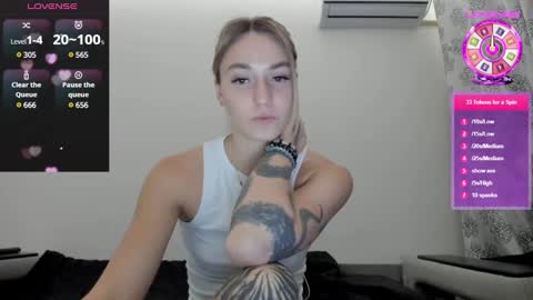 Im saving up to fix my favorite car online show from December 2024 04:57:01 PM