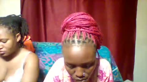 Snapshot of cutey_lunar chatting on January 2025 07:18:02 PM cutey_lunar online show from January 2025 07:18:02 PM