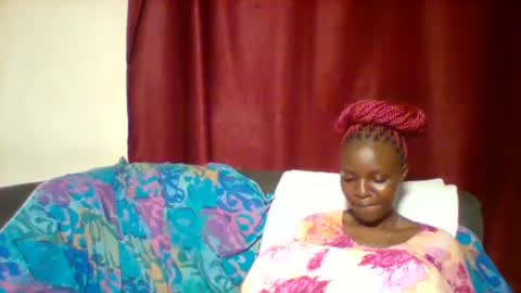 Snapshot of cutey_lunar chatting on February 2025 02:58:01 AM cutey_lunar online show from February 2025 02:58:01 AM