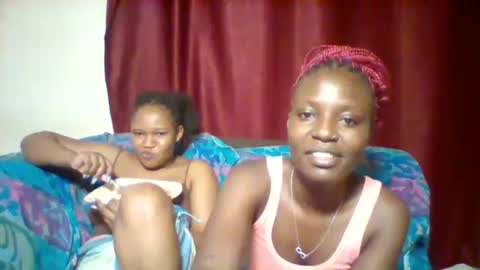 Snapshot of cutey_lunar chatting on February 2025 11:30:01 AM cutey_lunar online show from February 2025 11:30:01 AM